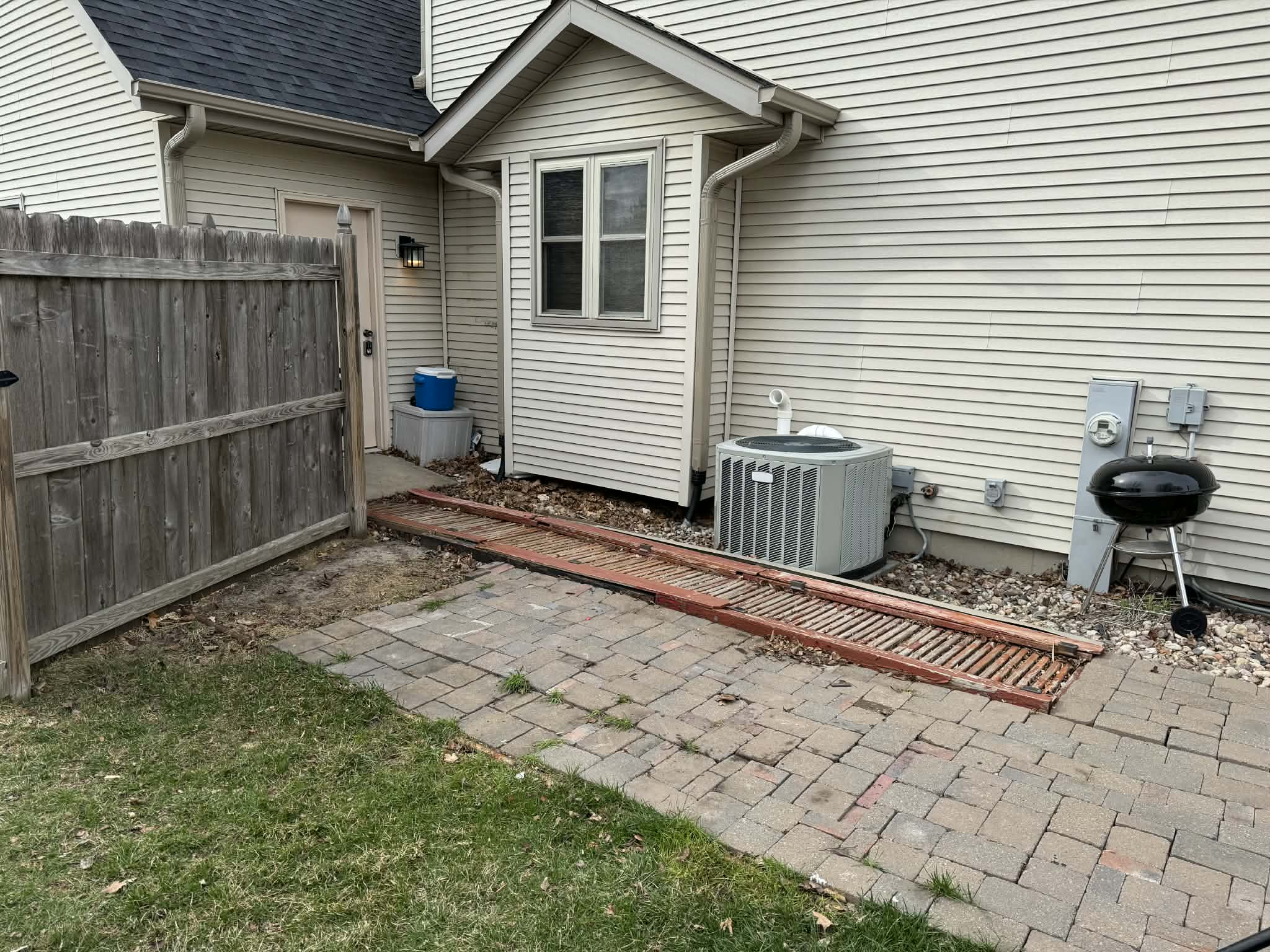 Patio and yard waste removal after